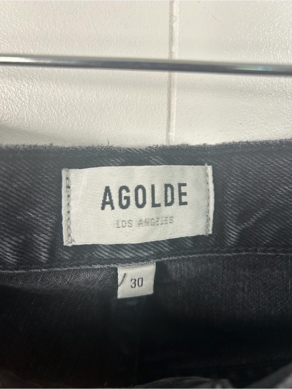 AGOLDE Fen High Rise Relaxed Tapered Jeans Button Fly Faded Black Size 30 Womens - Picture 6 of 11